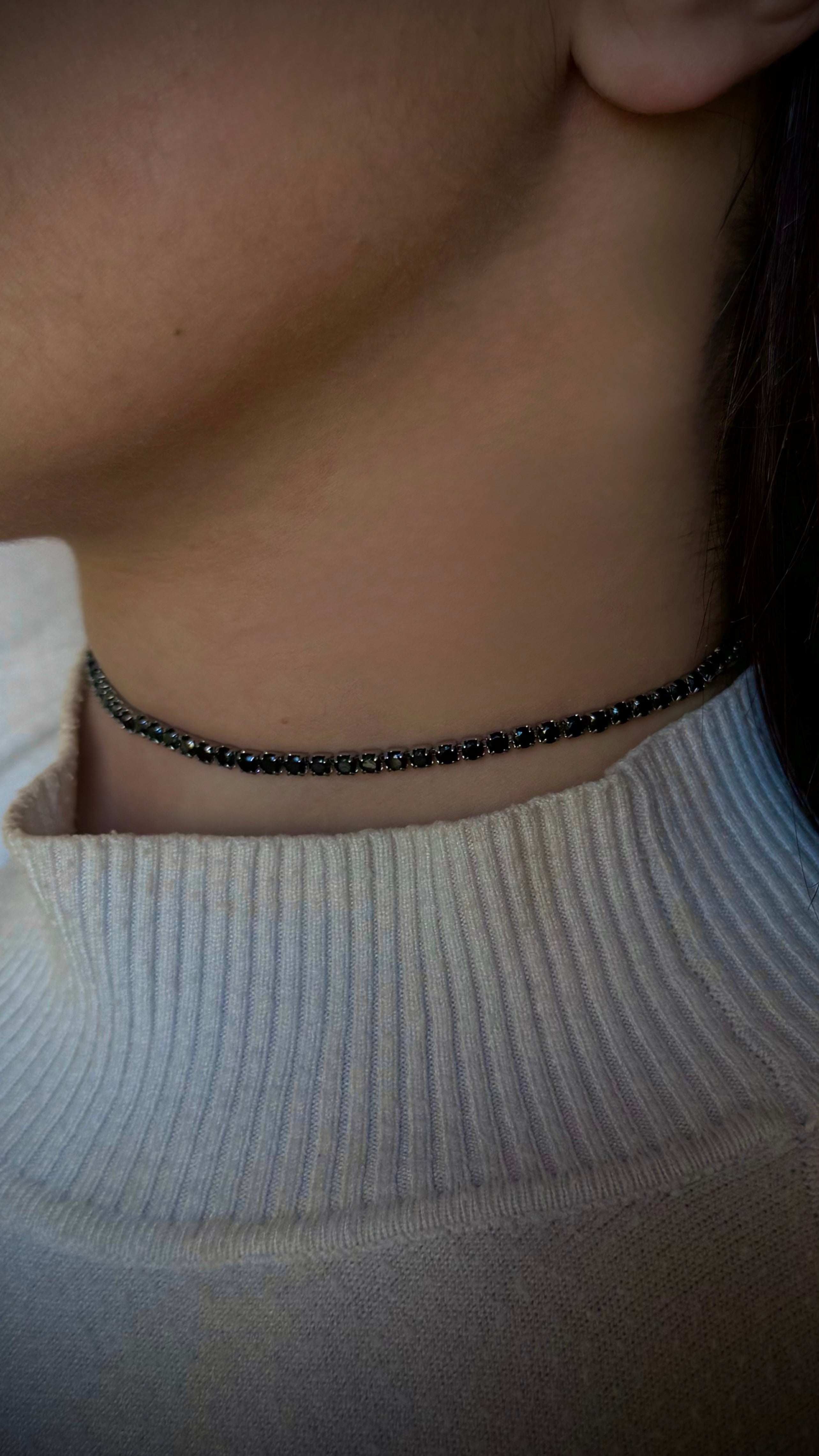 Choker Nives