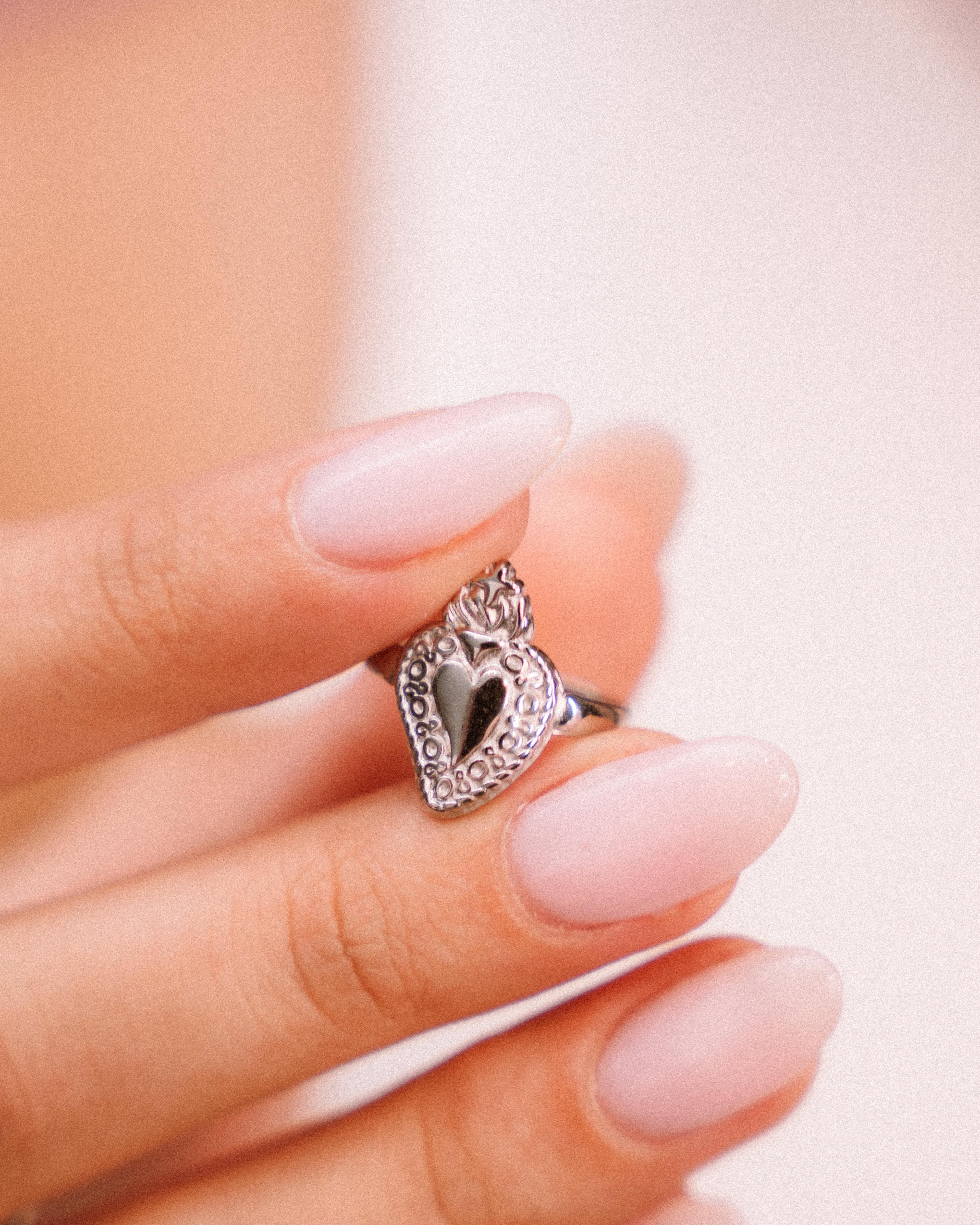 Anello - Cuore sacro argento