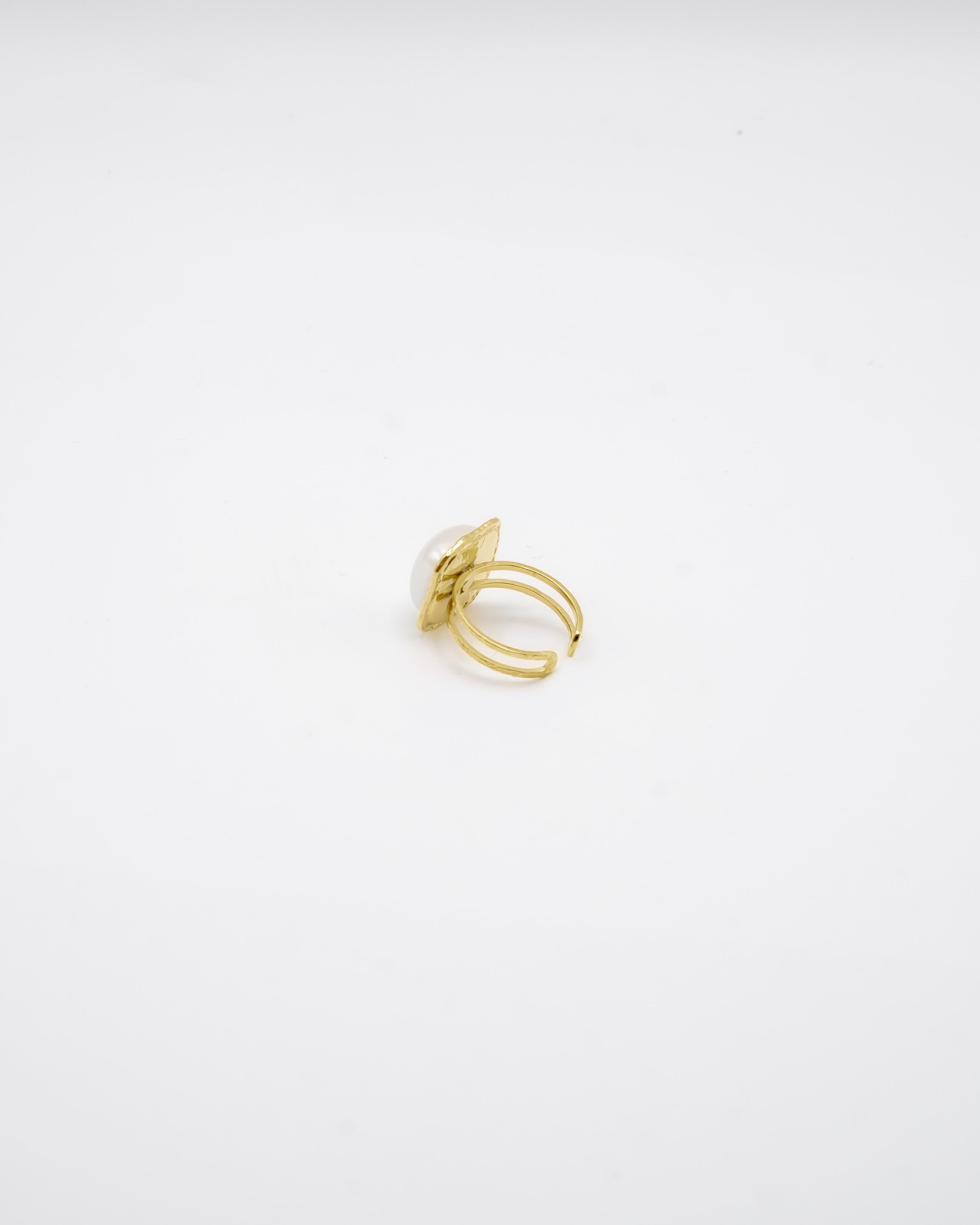 Anello Perla di luce