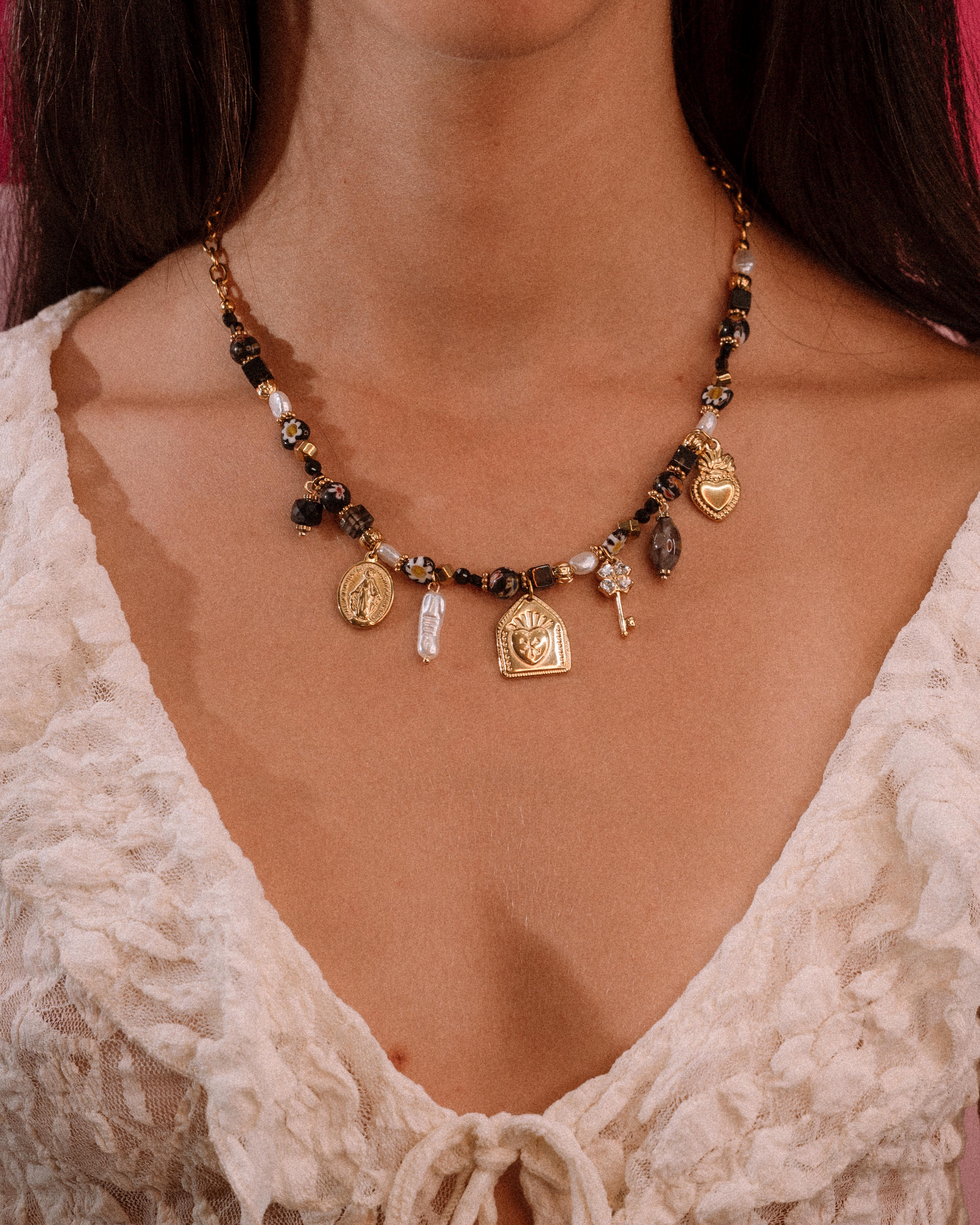 Collana - Lady pietre nere e ciondoli